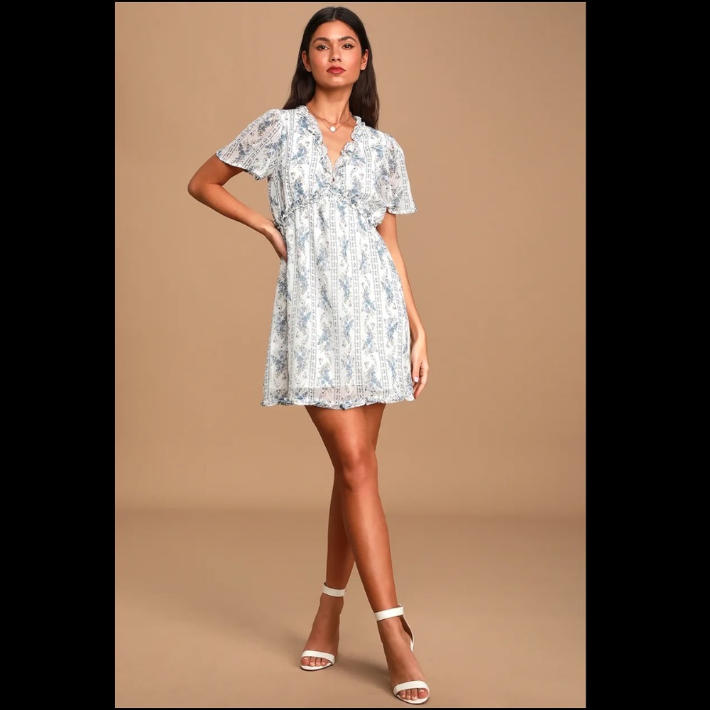 Lulus Sing Me a Song White Floral Print Ruffled Mini Dress NEW Sz Small